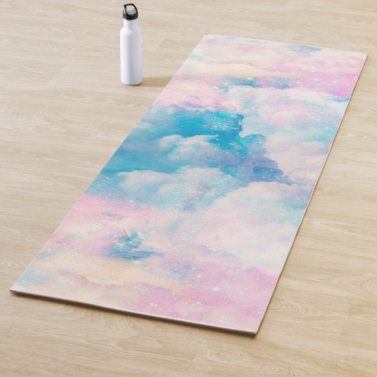 Pastel regenboog bewolkte hemel esthetisch yogamat (In situ)