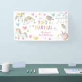 Pastel regenboog eenhoorn twee magische verjaardag spandoek (Beurs)