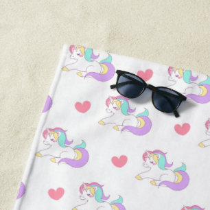 Pastel Regenboog Eenhoorns en Harten Patroon Strandlaken