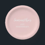 Pastel Roze 1st Birthday Script Papieren Bordje<br><div class="desc">Een eenvoudige roze achtergrond met 1st verjaardag in fancy manuscript.</div>