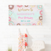 Pastel roze donut Birthday Groei op partijachtergr Spandoek (Insitu)