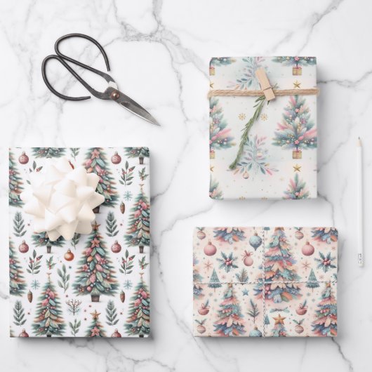 Pastel Roze en Blauwe Kerstbomen Versierd Inpakpapier Vel (Voorkant)