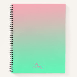 Pastel roze en bleek groen moeten altijd zichtbaar notitieboek