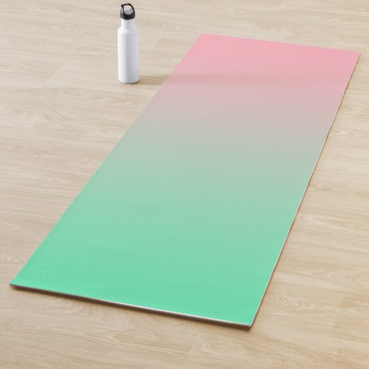 Pastel roze en bleek groen moeten altijd zichtbaar yogamat (In situ)