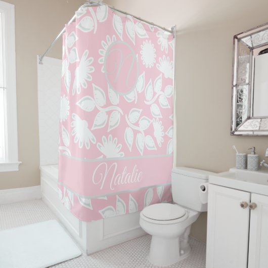 Pastel roze floreel patroon - monogrammen douchegordijn (In situ)