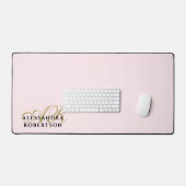 Pastel Roze Monogram Stijlvol Goud Zwart Minimalis Bureaumat (Keyboard & Muis)