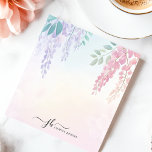 Pastel Roze Paarse Wisteria Bloemen Gepersonalisee Notitieblok<br><div class="desc">Dit gepersonaliseerde notitieblok is voorzien van delicate, trapsgewijze wisteriabloemen in zachte pasteltinten, waardoor een dromerig en elegant waterverf-ontwerp ontstaat. Ideaal voor liefhebbers van bloemen, liefhebbers van natuur en liefhebbers van kunstzinnige briefpapier. Pas de tekst aan de onderkant aan voor een persoonlijk tintje, waardoor deze ideaal is voor journaling, notities maken...</div>