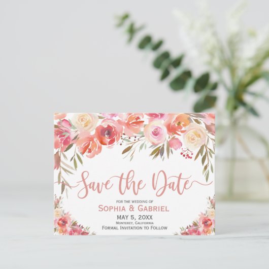 Pastel Roze Perzik Roos Floral Bewaar de datum Aankondigingskaart (Staand voorkant)