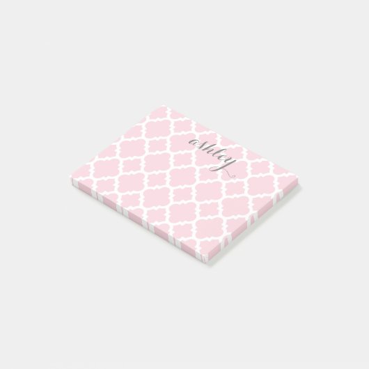 Pastel Roze Quatrefoil Patroon Persoonlijke naam Post-it® Notes (Schuin)