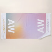 Pastel roze regenboogmonogram eenvoudig strand tot strandlaken (Voorkant)