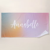 Pastel roze regenboogmonogram eenvoudig strand tot strandlaken (Voorkant)