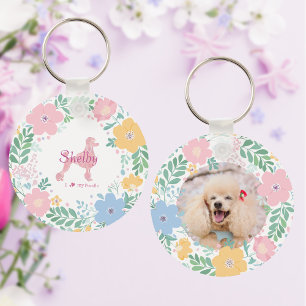 Pastel Roze Silhouet van Poedel met Bloemenkrans Sleutelhanger