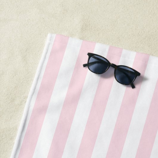 Pastel Roze Stripes Solid Color Summer Vacay Strandlaken (In situ)