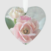 Pastel roze tulpen met naam Floral Botanical Ornament (voorkant)