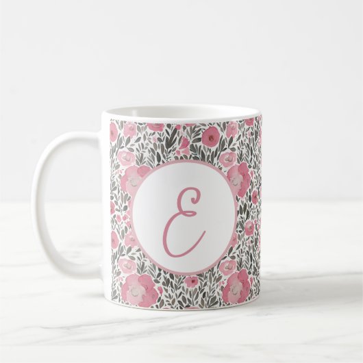 Pastel roze waterverf monogram floreel patroon koffiemok (Links)