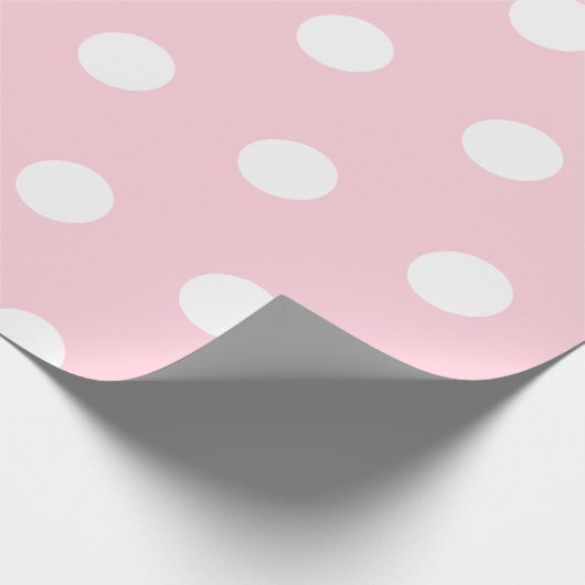 Pastel roze wit medium polka stippen cadeaupapier (Hoek)