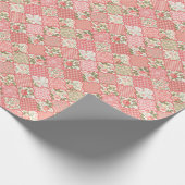 Pastel Rozen Bloemen Patchwork Patroon Cadeaupapier (Hoek)