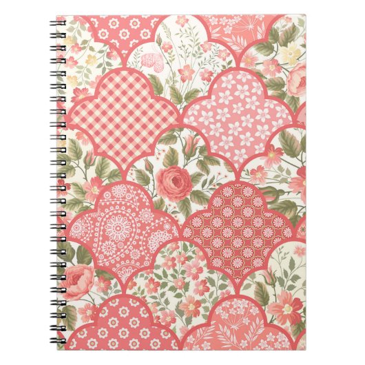 Pastel Rozen Bloemen Patchwork Patroon Notitieboek (Voorkant)
