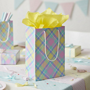 Pastel ruitjespatroon  medium cadeauzakje