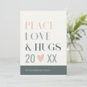 Pastel Scandi Blush Grey Peace Love & Hugs 2023 Feestdagenkaart (Staand voorkant)