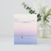 Pastel Seascape met een zeilboot Briefkaart (Staand voorkant)