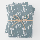 Pastel Stofblauwe Vaas met Bloemen en Bloesems  Inpakpapier Vel (In situ)