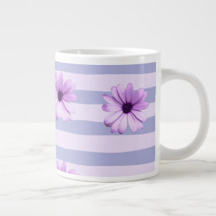 Pastel strepenpatroon met madeliefjes grote koffiekop