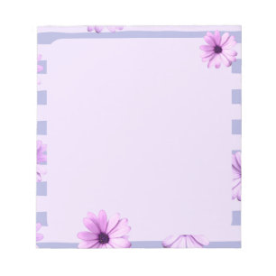 Pastel strepenpatroon met madeliefjes notitieblok