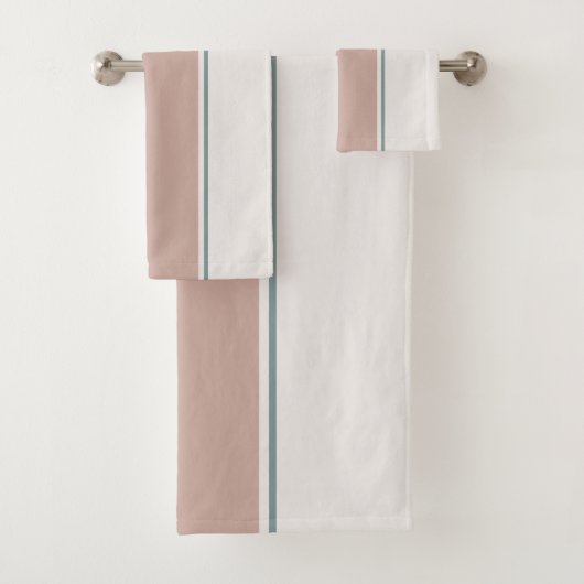 Pastel Stripes-2 – Minimal Spa Towel Style Bad Handdoek (Insitu)