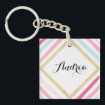 Pastel Stripes Gouden Glitter Gepersonaliseerde Sl Sleutelhanger<br><div class="desc">Leuke en kleurrijke gepersonaliseerde acryl sleutelhanger met roze,  blush en blauw waterverf strepen met faux gold glitter accent. Deze sleutelhanger is ideaal als een persoonlijk cadeau.</div>