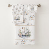 Pastel Swan and Floral Towel Trio Bad Handdoek (Insitu)
