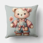 Pastel teddybeer met bloem en overall aan kussen (Achterkant)