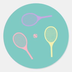 Pastel Tennis Rackets met Tennis Ball on Green Ronde Sticker