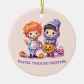 Pastel Trick of Treaters Keramisch Ornament (Voorkant)