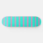 Pastel Turquoise Blauw-groene en roze strepen Persoonlijk Skateboard (Horizontaal)