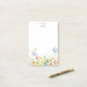 Pastel waterverf floraal gepersonaliseerd post-it® notes (Op bureau)
