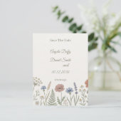 Pastel Wilde Bloem Save the Date Briefkaart (Staand voorkant)