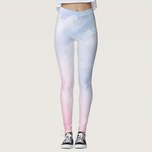 Pastel Wolken: Serene achtergrond patroon Leggings (Voorkant)