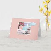 Pastel Zee & Zeilboot Happy Birthday op Roze Kaart (Gele Bloem)