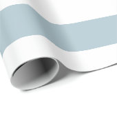 Pastelblauw en wit brede horizontale strepen cadeaupapier (Rol Hoek)
