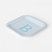 Pastelblauw en wit geruit met monogram papieren bordje (Gebogen)
