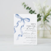 Pastelblauwe Coquette Boog Bruidsfeest Uitnodiging (Staand voorkant)