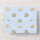 Pastelblauwe en gouden bloemachtige trouw-all-in-o all in one uitnodiging (Achterkant)