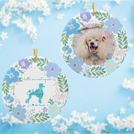 Pastelblauwe krans met foto van poedel - herdenkin keramisch ornament