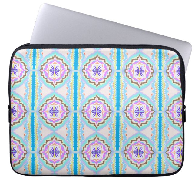Pasteldroom Boho Geometrische Kaleidoscoop Laptop Sleeve (Voorkant)