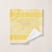 Pastelgele dahlia's monogram bad handdoek (Wasdoekje)
