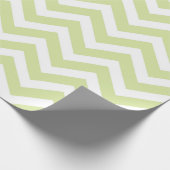 Pastelgroene en witte Chevron-huwelijksverjaardag Cadeaupapier (Hoek)
