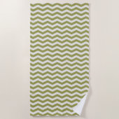 Pastelgroene zigzag streep geometrisch strandlaken (Voorkant)
