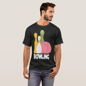 Pastelkleurige Bowling Pins Met Bal T-shirt (Voorkant volledig)