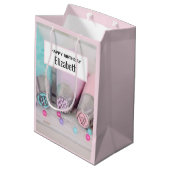 Pastelkleurige Cake Decoratie Tools Verjaardag Medium Cadeauzakje (Achterkant Gekanteld)